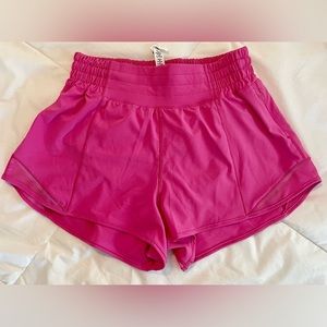 Lululemon Hotty Hot High-Rise Lined Short 2.5 Inches Sonic Pink Size 4